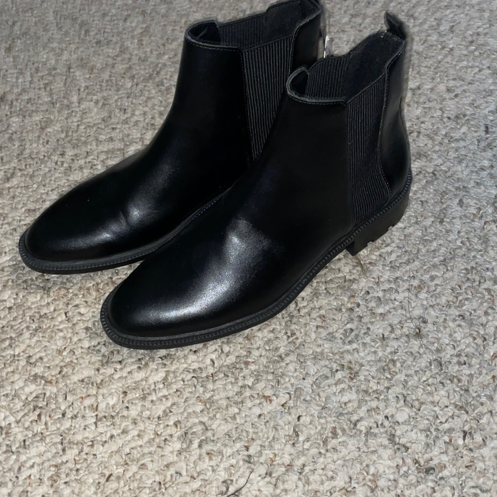 Black boots ZARA